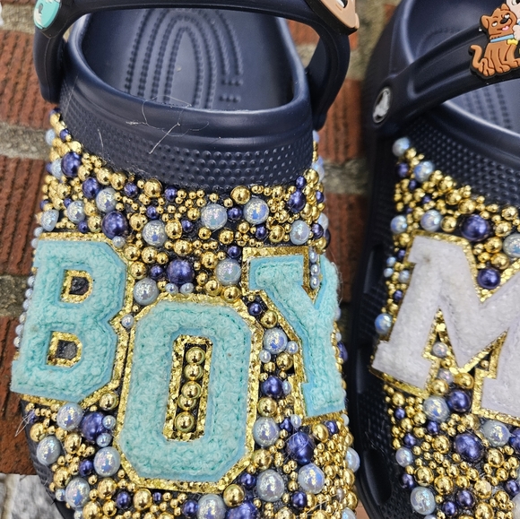 Custom crocs - Picture 3 of 4